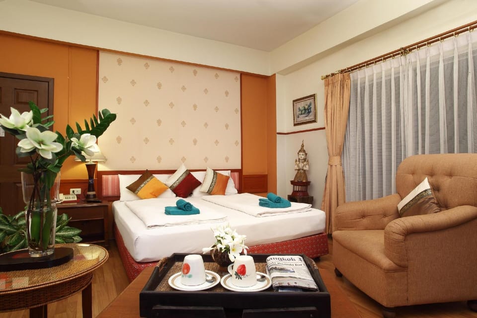 Deluxe Room, Balcony | Desk, free WiFi, bed sheets