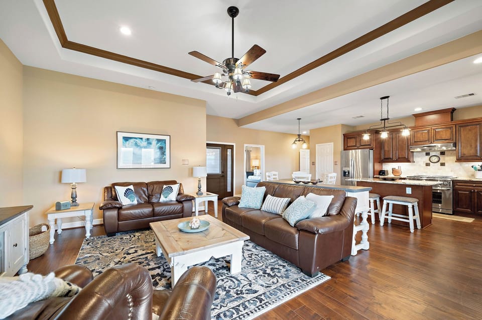 House (4 Bedrooms) | Property amenity