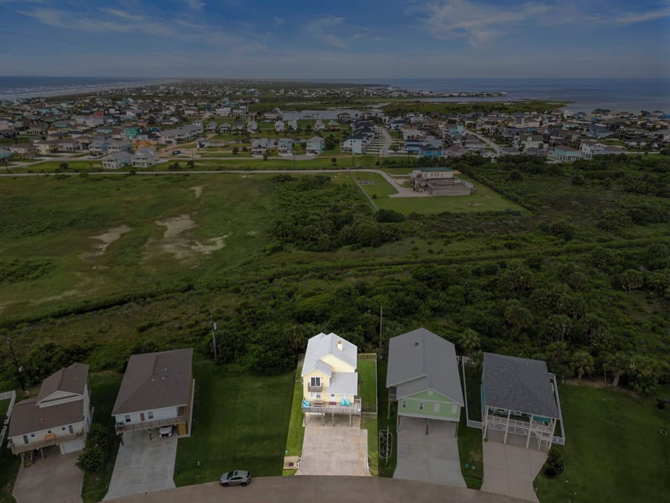 House (3 Bedrooms) | Property amenity