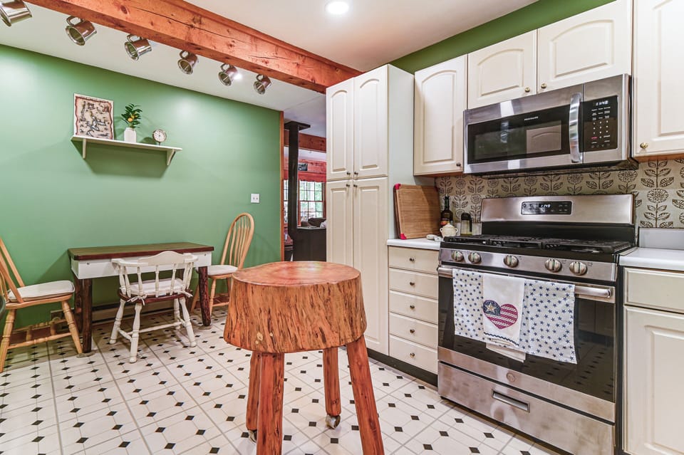 House (3 Bedrooms) | Interior