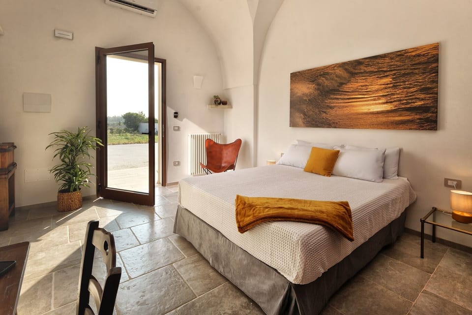 Deluxe Double Room, Non Smoking, Pool View | Minibar, desk, free WiFi
