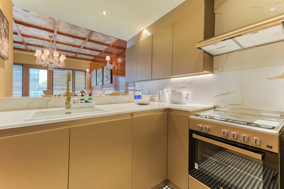 Luxury Apartment, Balcony, Sea View | Private kitchen | Full-size fridge, microwave, oven, stovetop