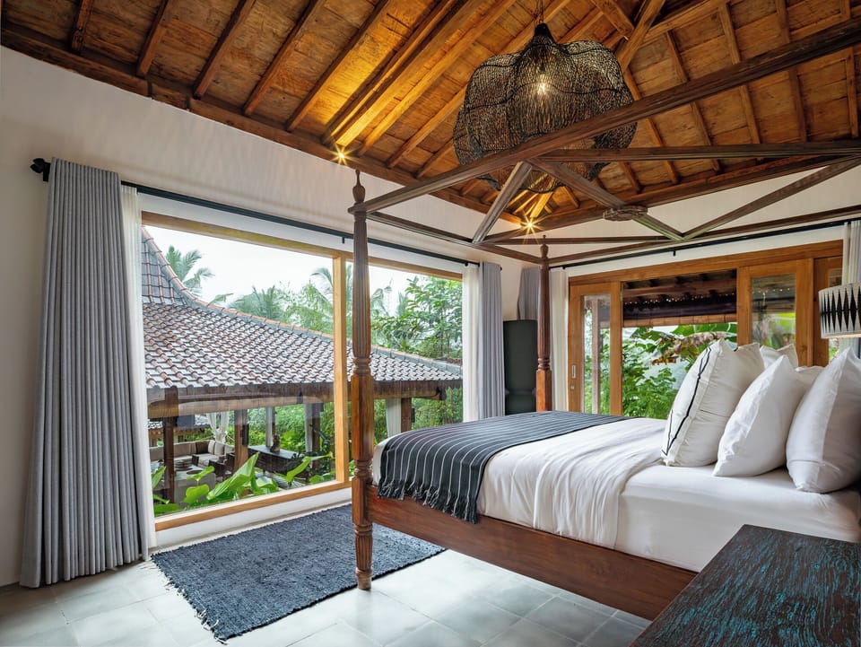 Executive Villa, Balcony, Garden View | In-room safe, free WiFi