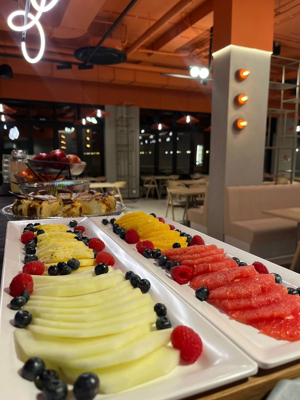 Daily buffet breakfast (PLN 120 per person)