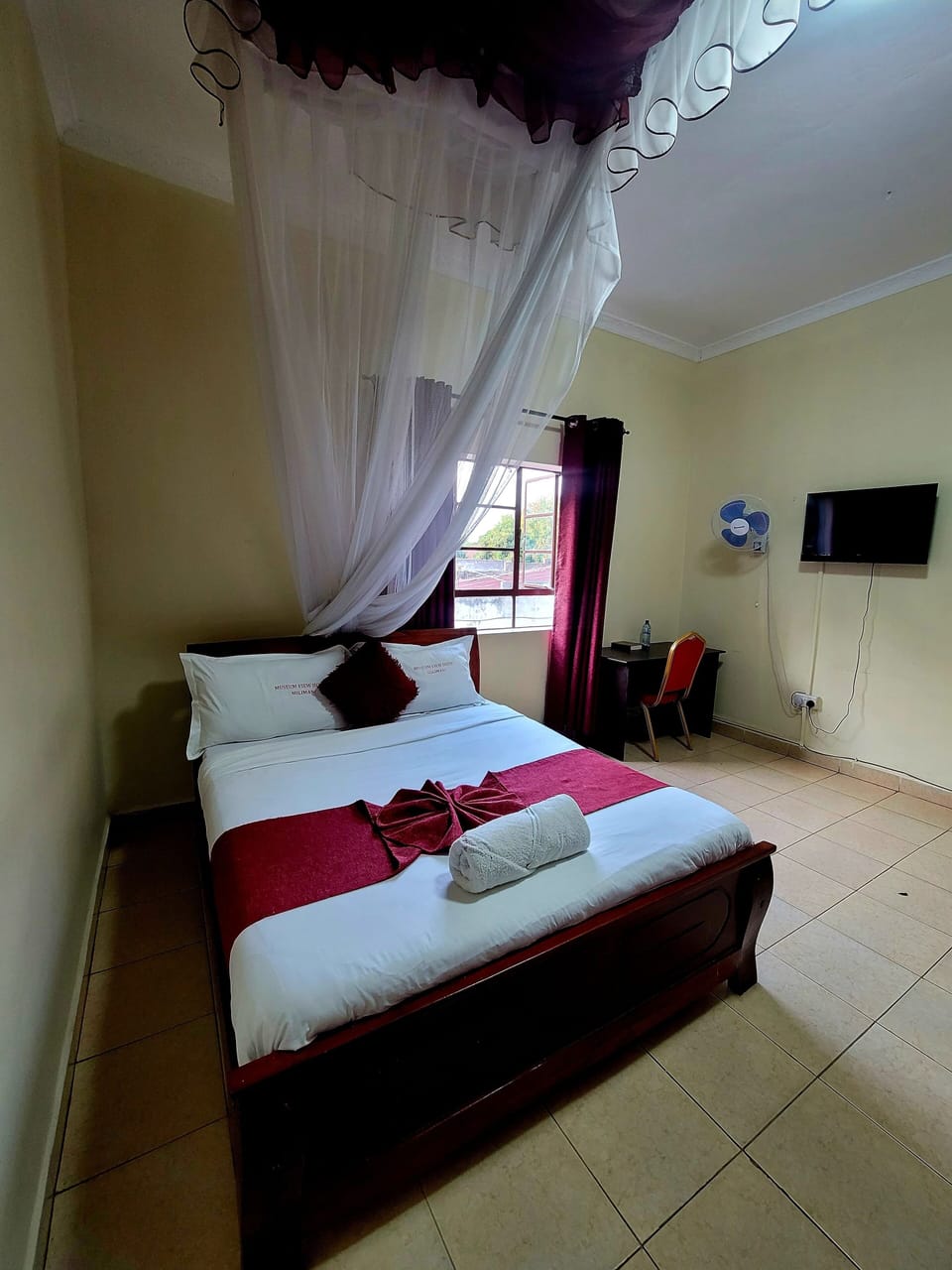 Standard Double Room | Free WiFi