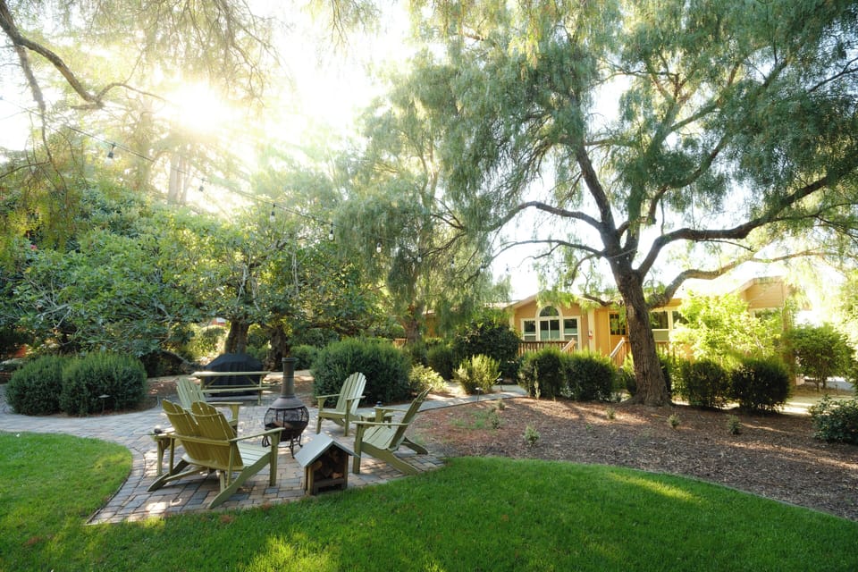 Luxury House | In-room safe, desk, iron/ironing board, WiFi (free)