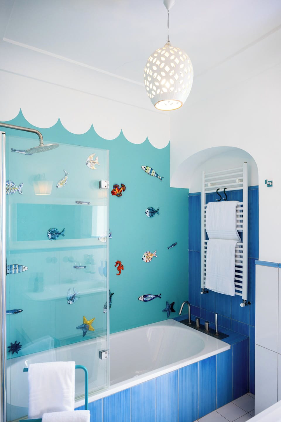 Panoramic Room | Bathroom | Slippers
