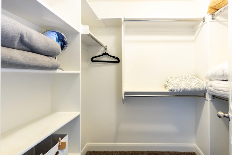Townhome, 3 Bedrooms | Interior