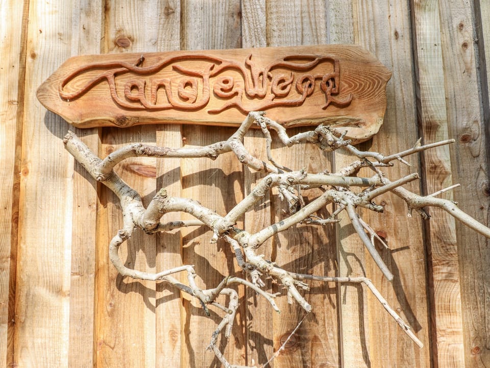 Cottage | Exterior detail