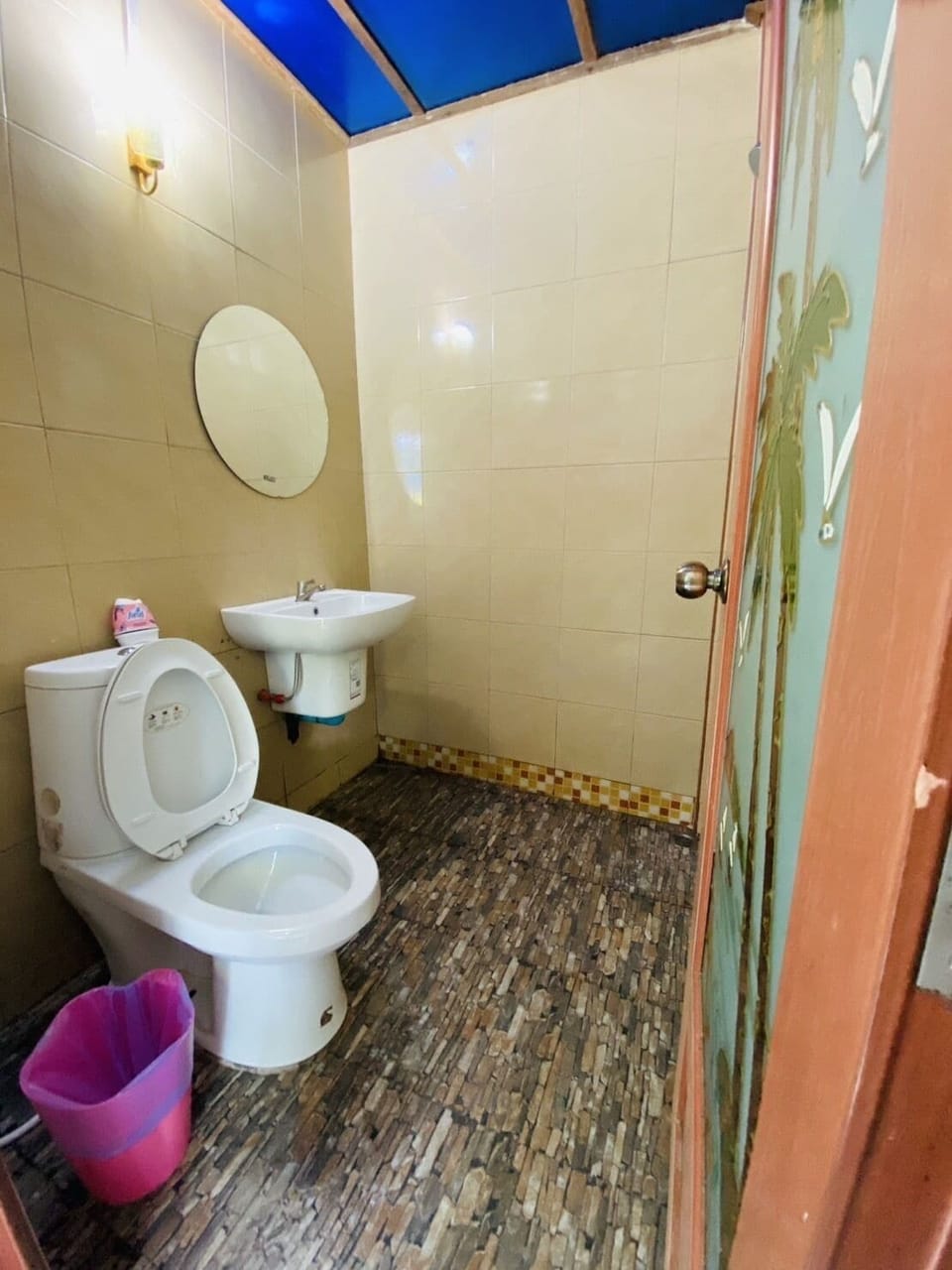 Standard Double Room | Free WiFi
