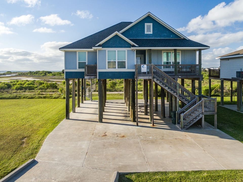 House (3 Bedrooms) | Property amenity
