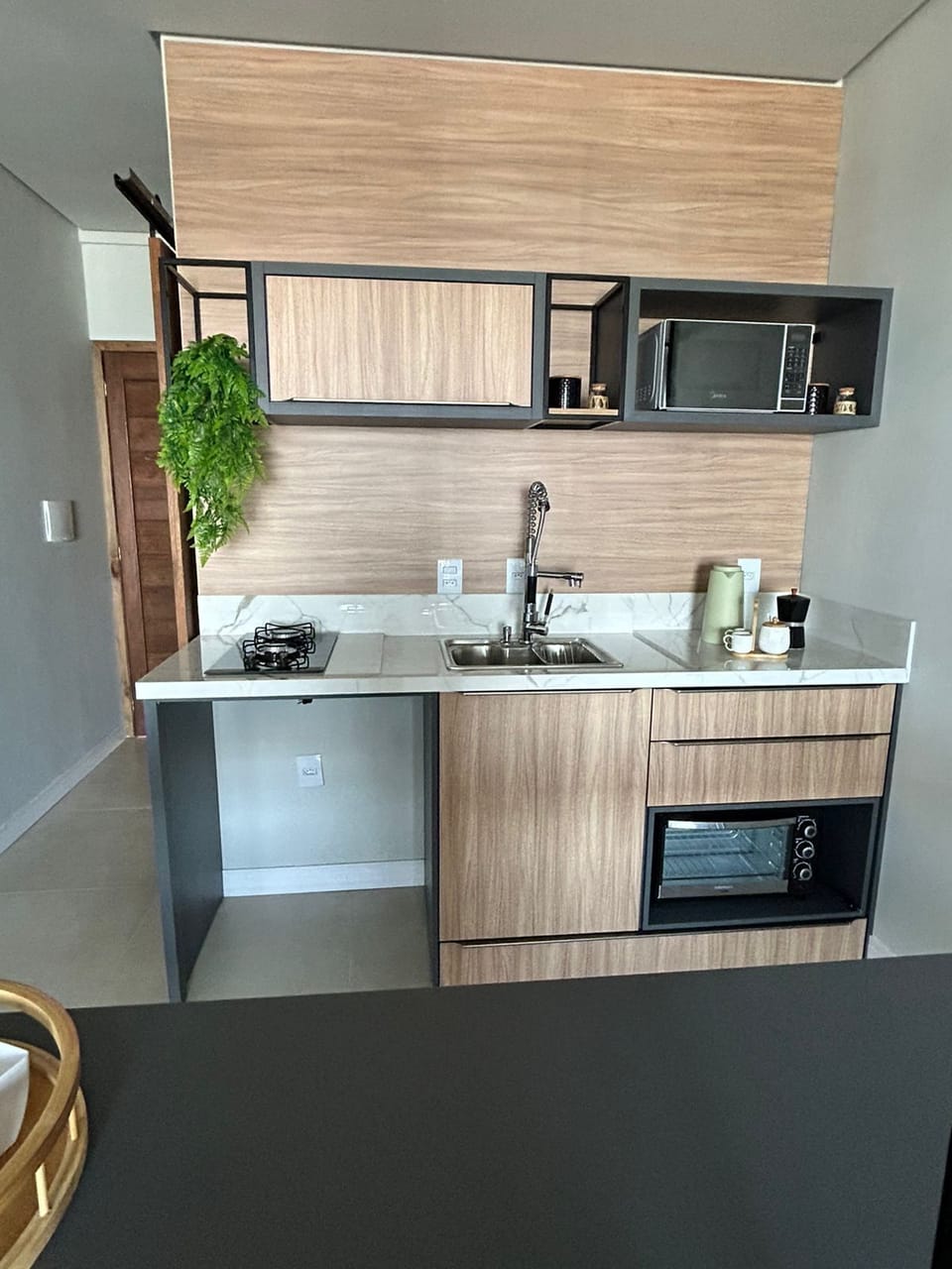 Double Room | Private kitchen | Mini-fridge, microwave, stovetop, cookware/dishes/utensils