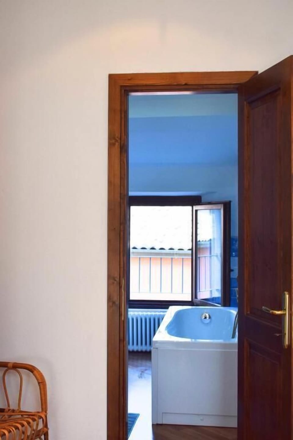 Deluxe Double Room, Mountain View | Interior