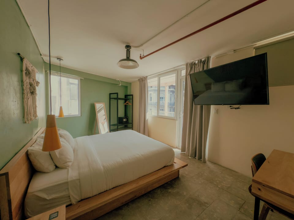 Deluxe Double Room, 1 Double Bed | Hypo-allergenic bedding available, soundproofing, WiFi (free)