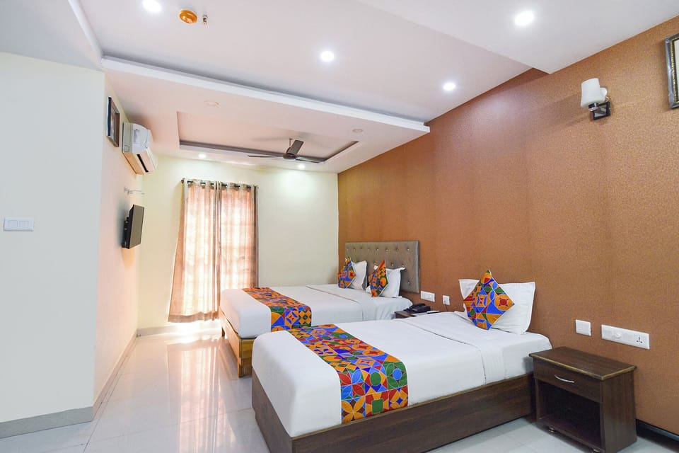 Executive Room | Egyptian cotton sheets, premium bedding, in-room safe, free WiFi