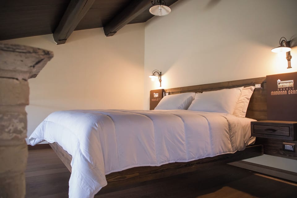 Luxury Suite | Interior