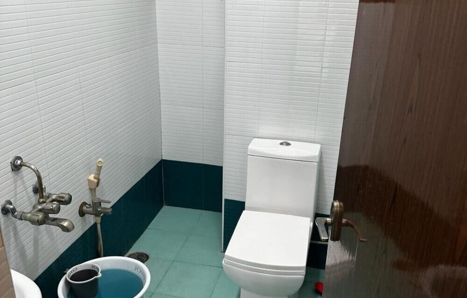 Family Duplex | Bathroom