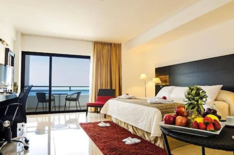 Double Room, 1 Queen Bed, Ocean View | View from room