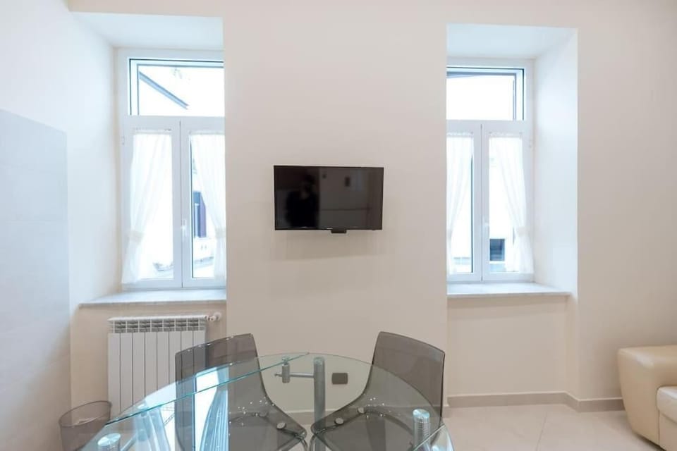 Deluxe Apartment | Private kitchen
