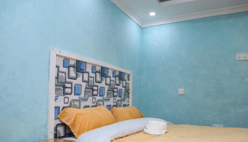 Deluxe Double Room, City View | Soundproofing, free WiFi, bed sheets
