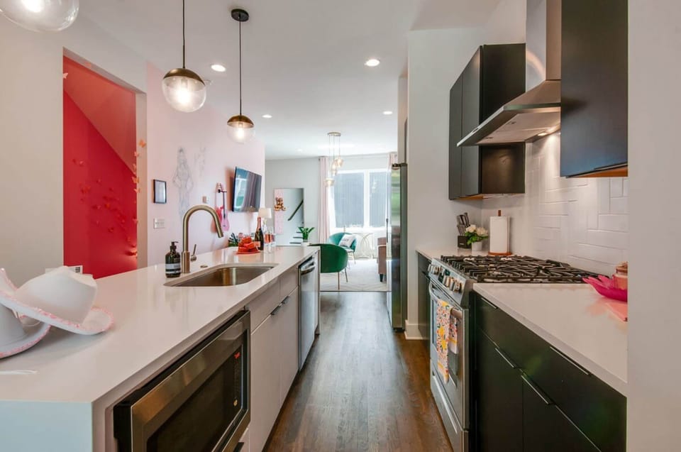 House | 4 bedrooms, high-speed internet