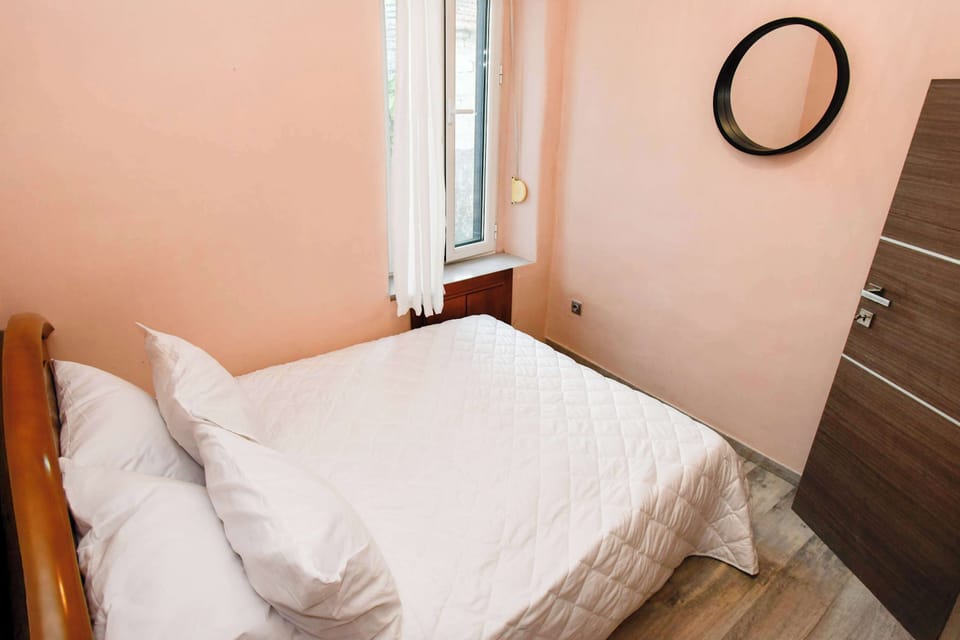 House | 2 bedrooms