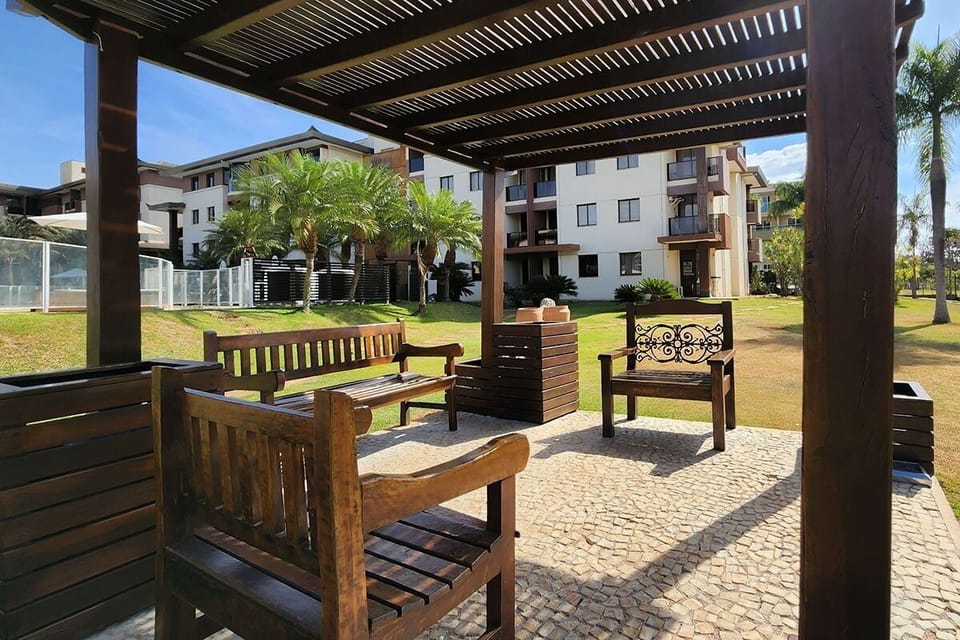 Basic Apartment | Terrace/patio