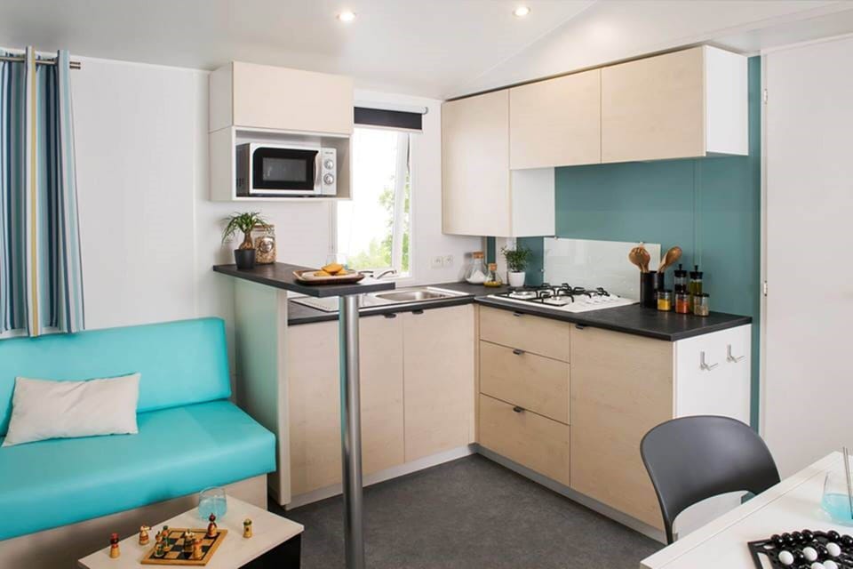 Classic Mobile Home, 2 Bedrooms | Living room
