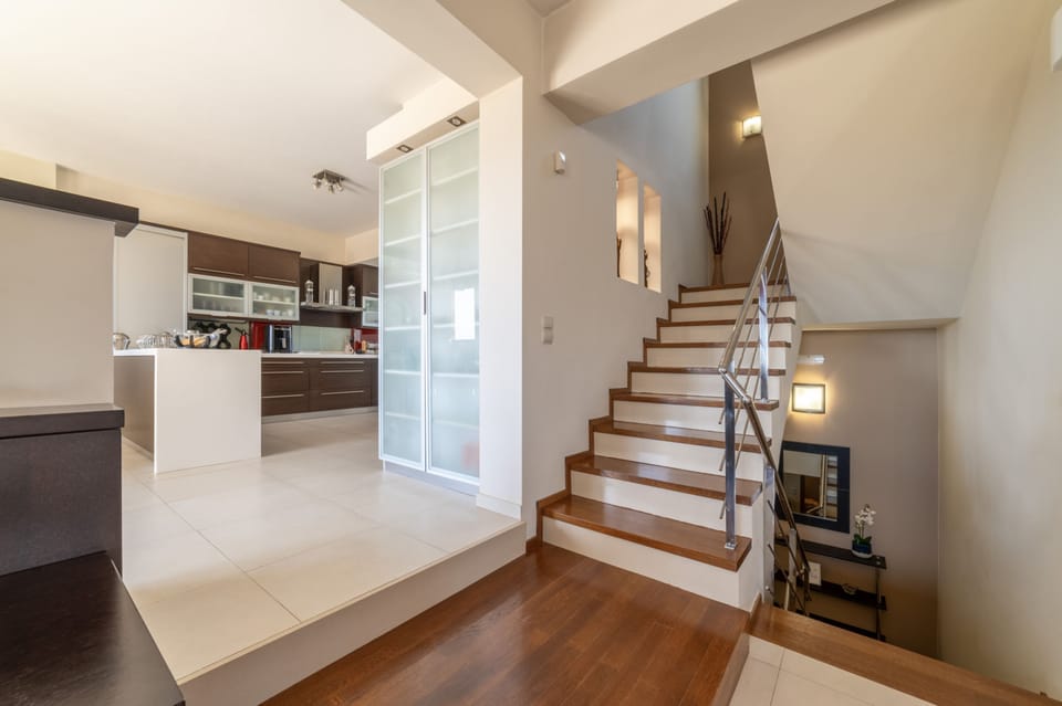House, Smoking | 5 bedrooms, soundproofing