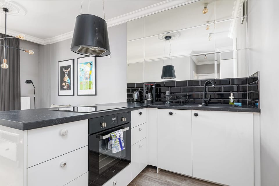 Apartment, Balcony | Private kitchenette | Electric kettle