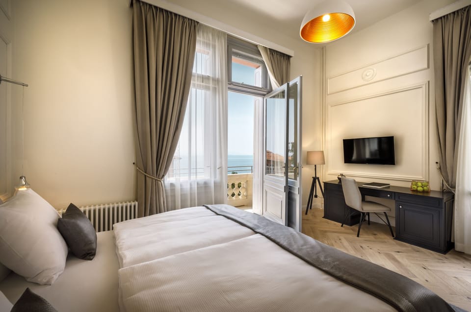 Imperial Seaside Room with extra bed | View from room