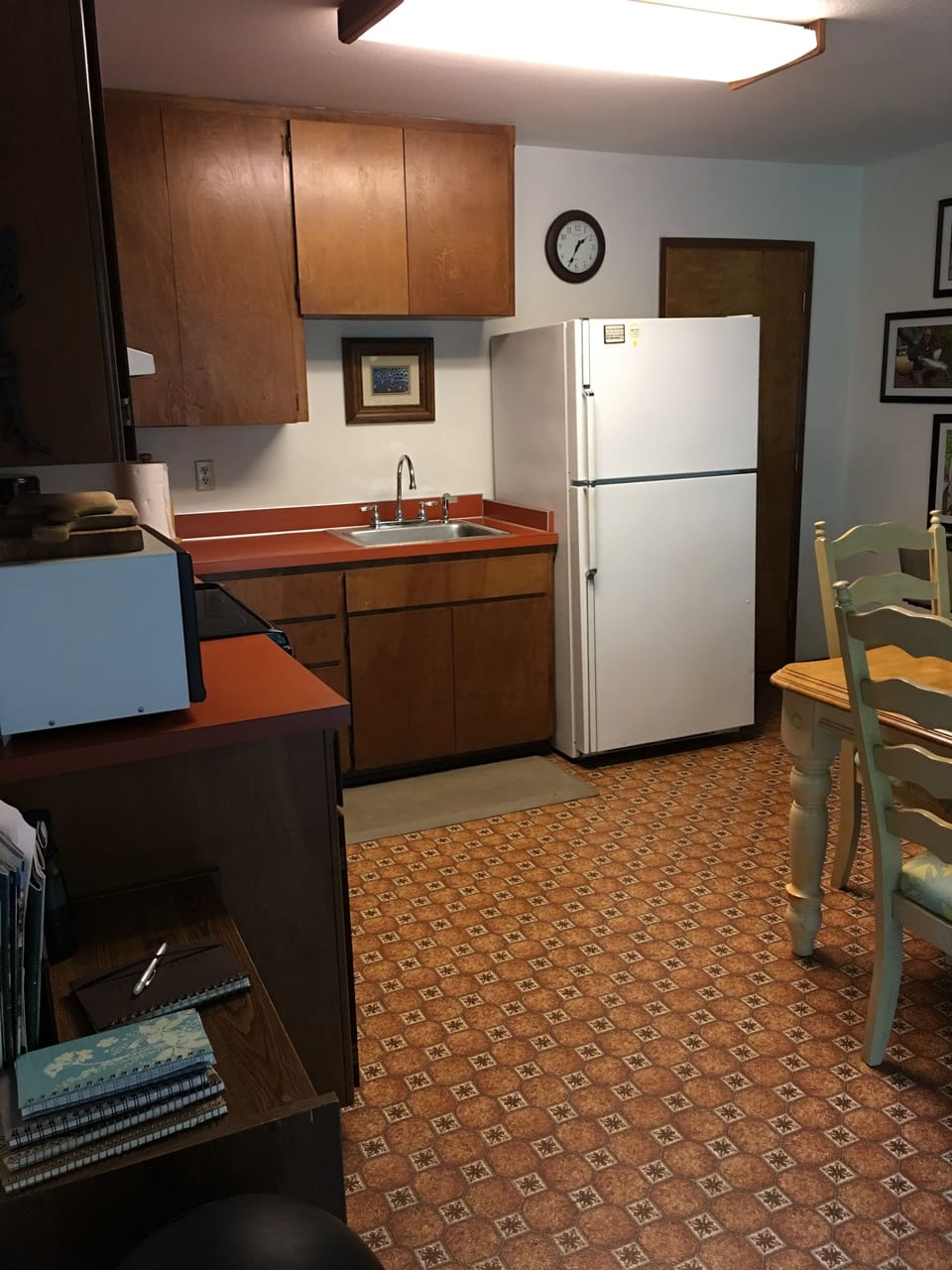 Classic House (Fir) | Private kitchen | Fridge, microwave, oven, stovetop