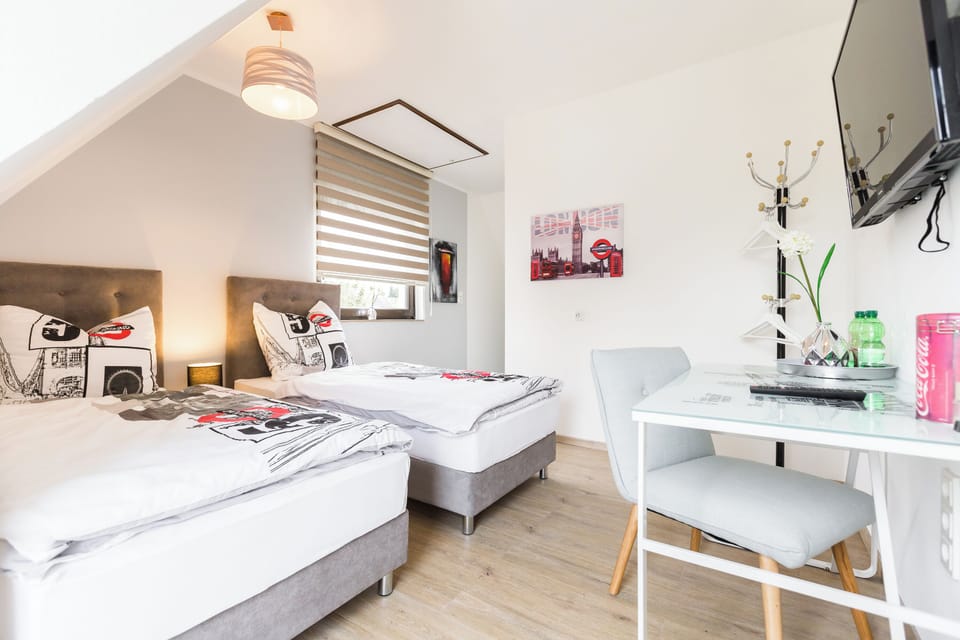 Double Room | Iron/ironing board, free WiFi