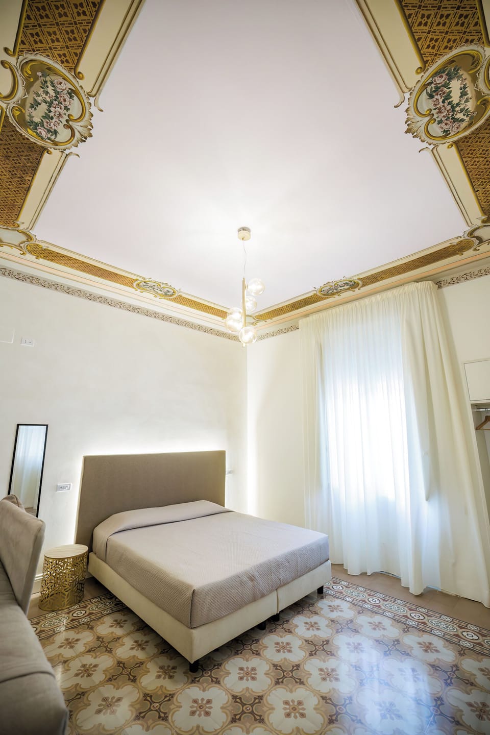 Superior Double or Twin Room | In-room safe, laptop workspace, blackout drapes, free WiFi