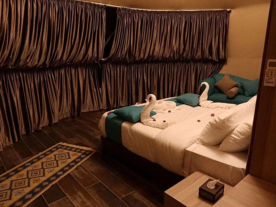 Deluxe Room | WiFi (free)