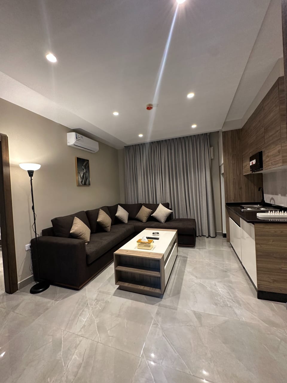 Apartment, 1 Bedroom, Accessible, Smoking | Living area