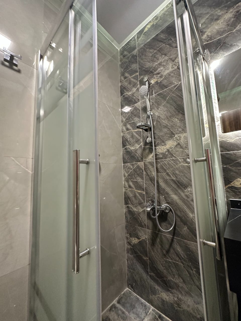 201 Al-najeh JRE Apartments For Rent ave Apartment in Africa