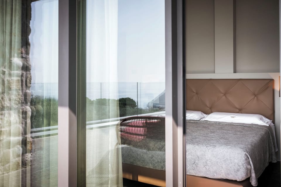 Villa, 3 Bedrooms, Lake View | Lake view