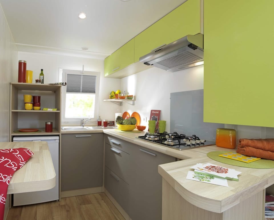 Mobile Home | Private kitchen