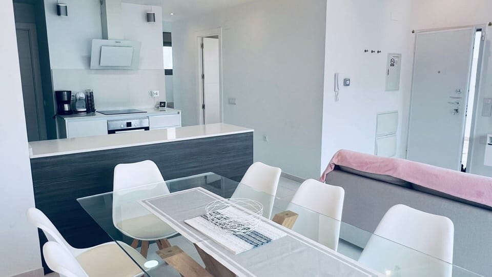 Villa | Dining