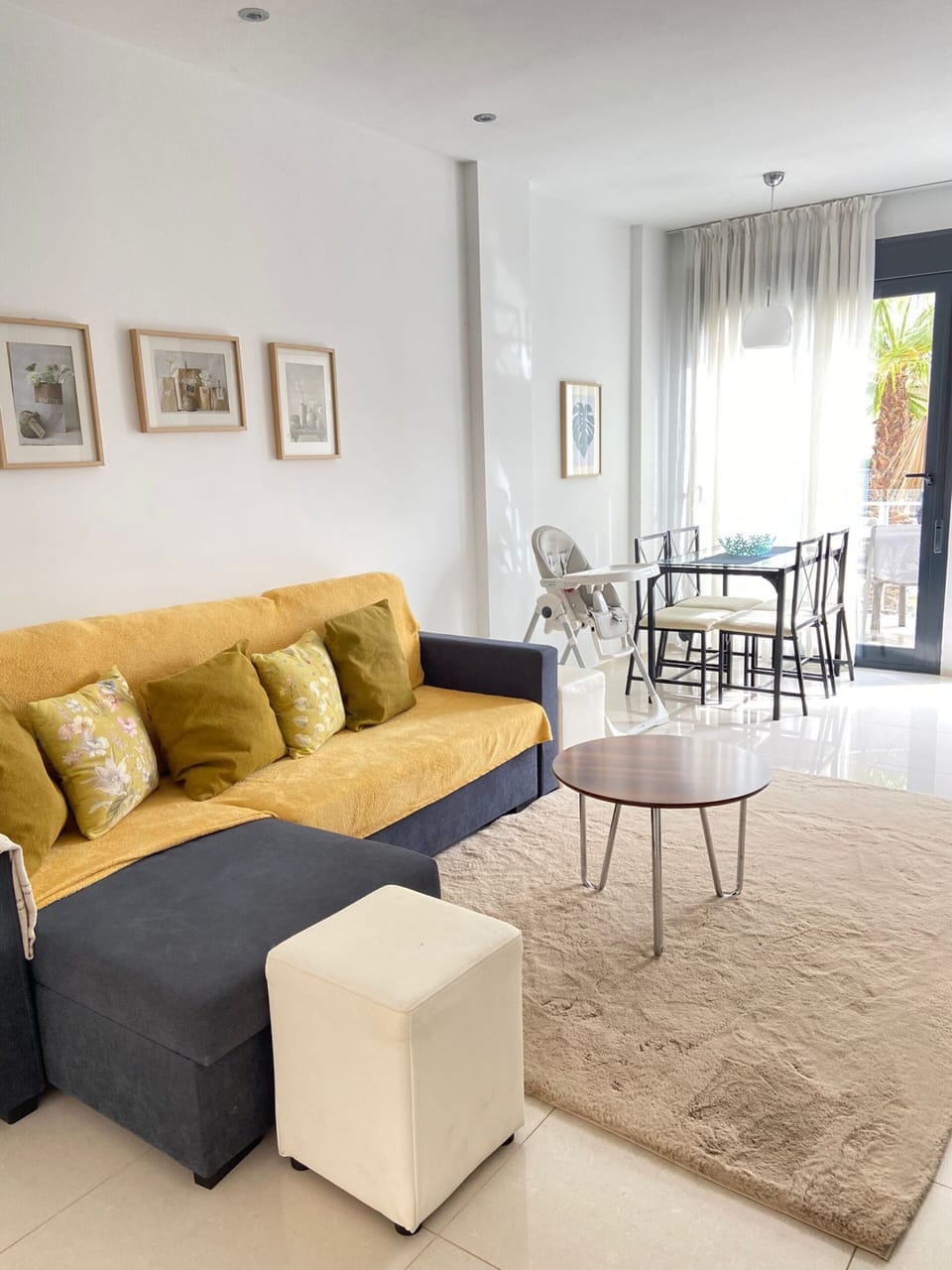 Bungalow | Living room
