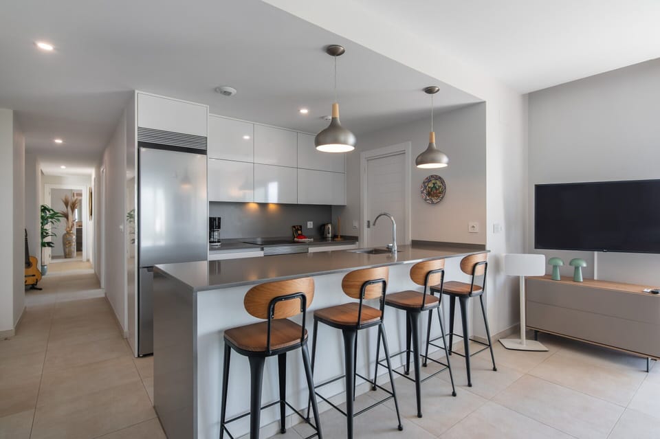 Apartment | Dining