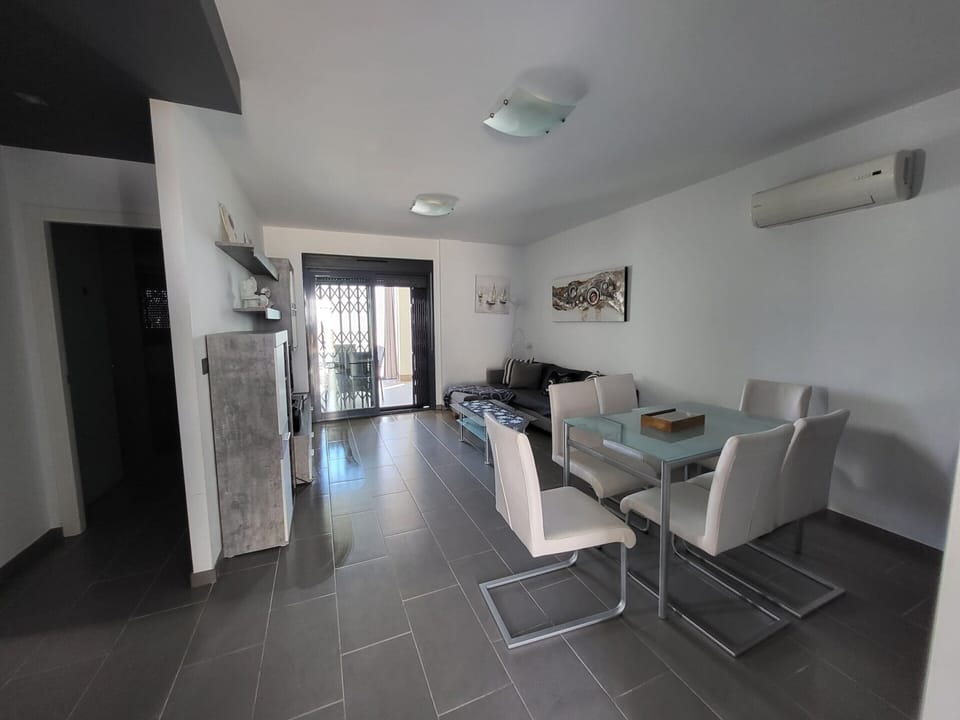 Apartment | Dining