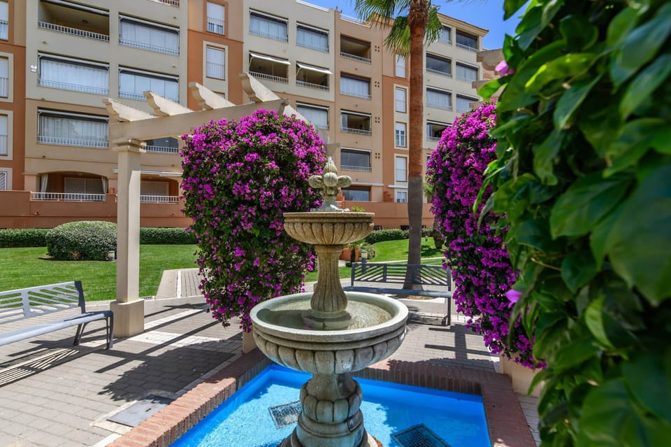 Apartment | Garden