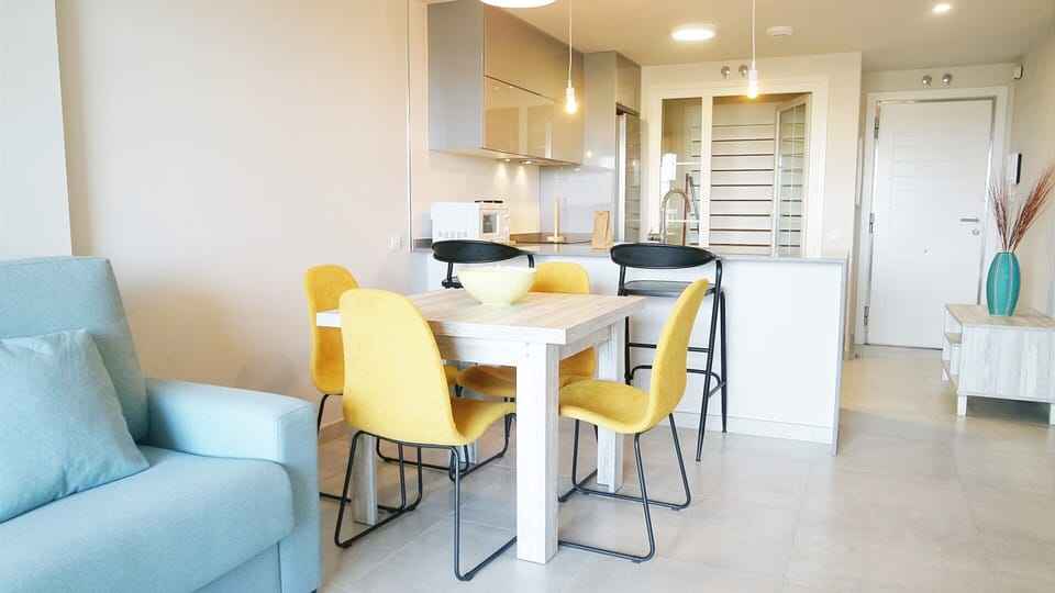 Apartment | Dining