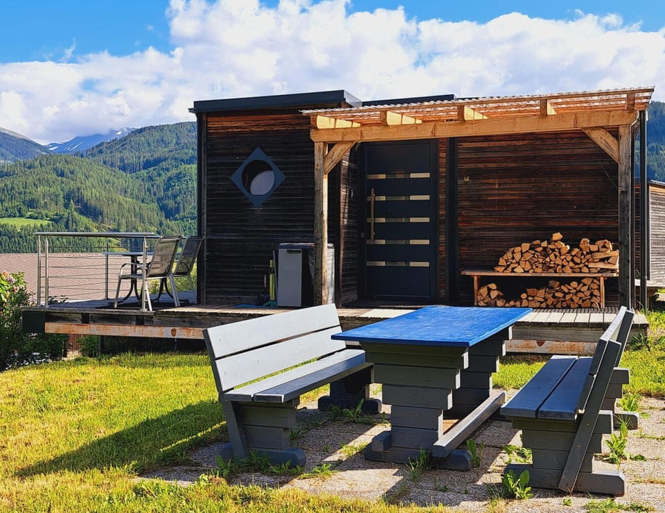 Mobile Home | Balcony