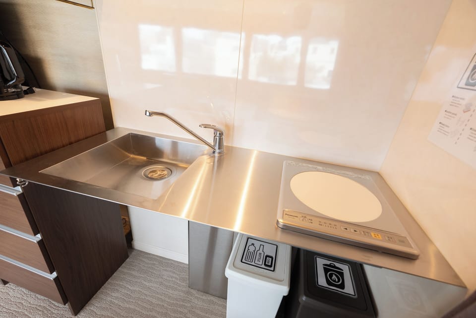 Standard Double Room, Non Smoking | Private kitchen