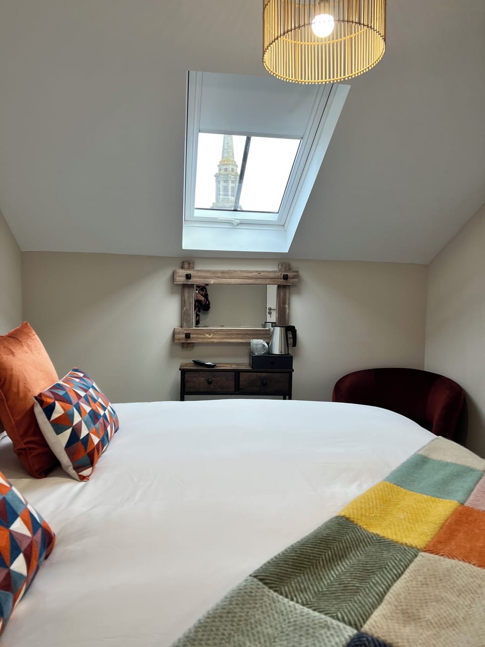 Double Room | Soundproofing, iron/ironing board