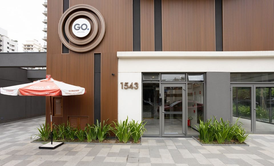 Basic Studio | Exterior detail