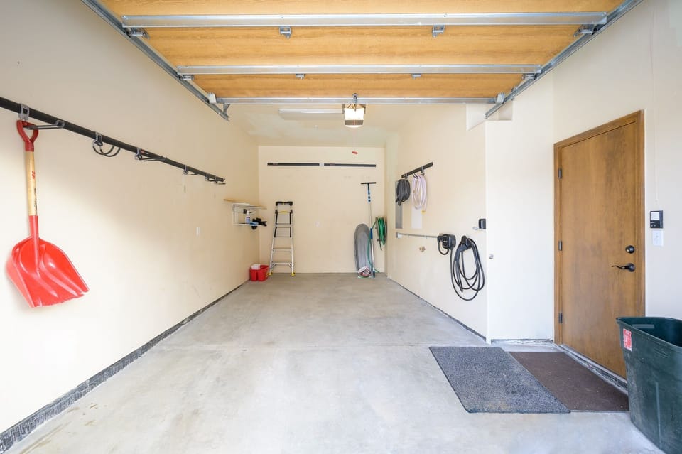 Townhome, 3 Bedrooms | Interior